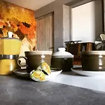 Homelyfeeling *
