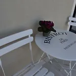 Homelyfeeling *