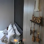 Homelyfeeling *